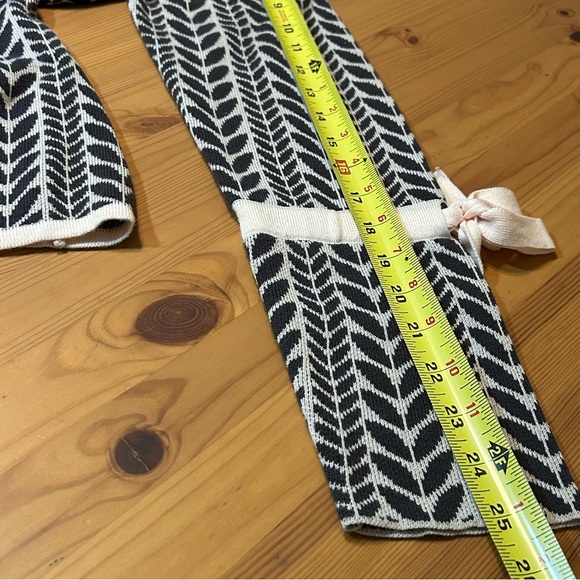 Belldini Women’s Knit Open Front Cardigan Sweater Leaf Pattern Bows Gray Cream L - Picture 11 of 11